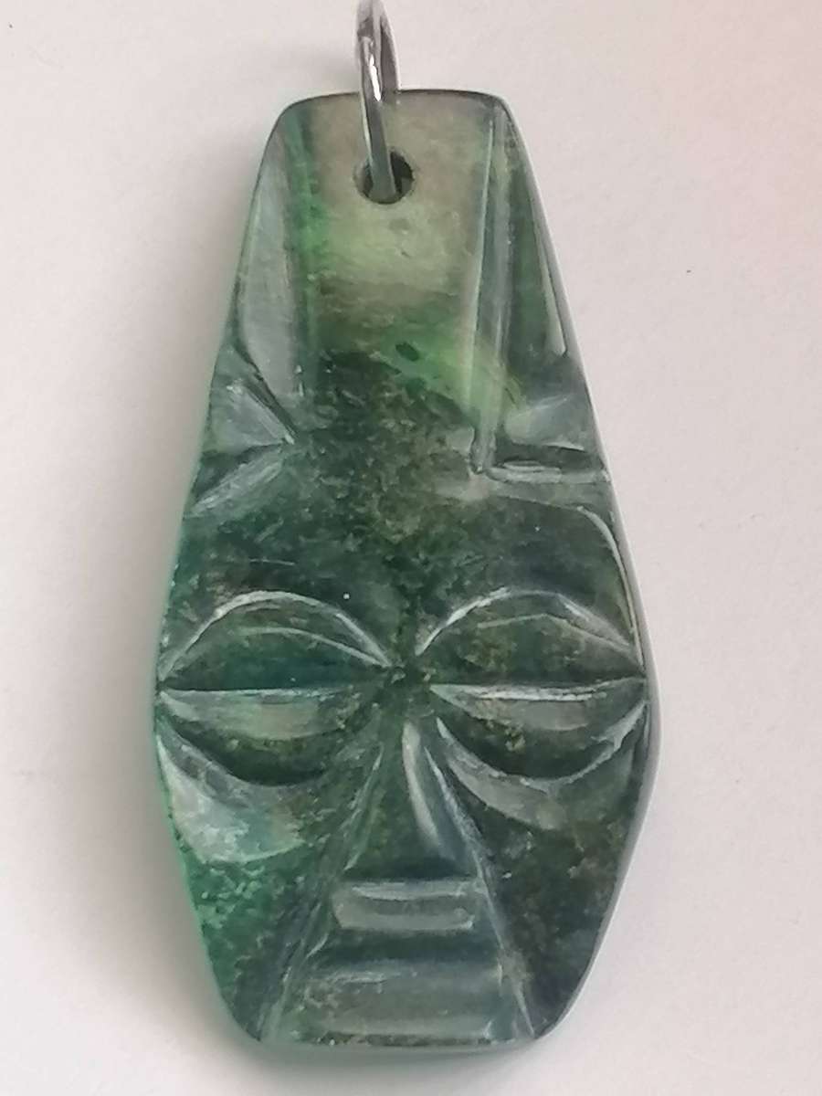 Rare Vinitage Baberton Verdite (Jade) hand carved mask (Silver ring).