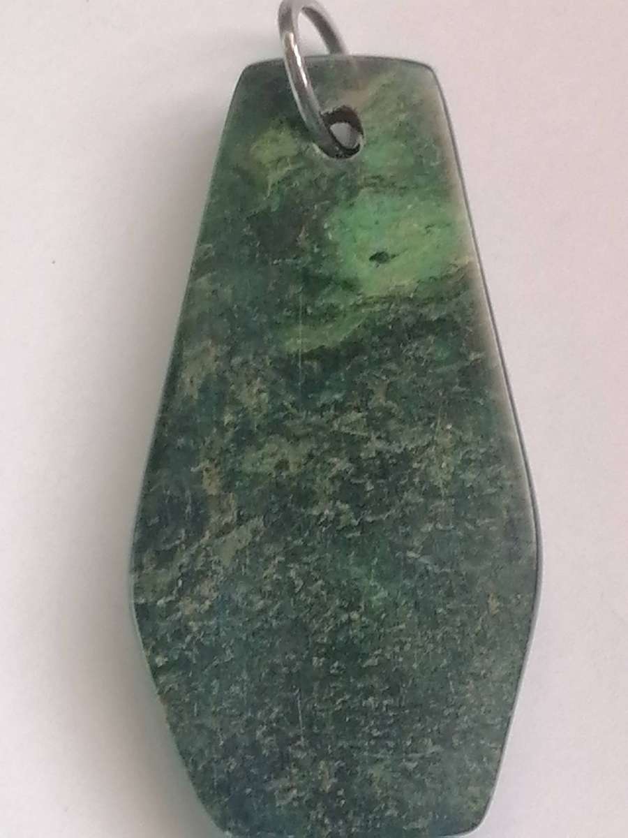 Rare Vinitage Baberton Verdite (Jade) hand carved mask (Silver ring).