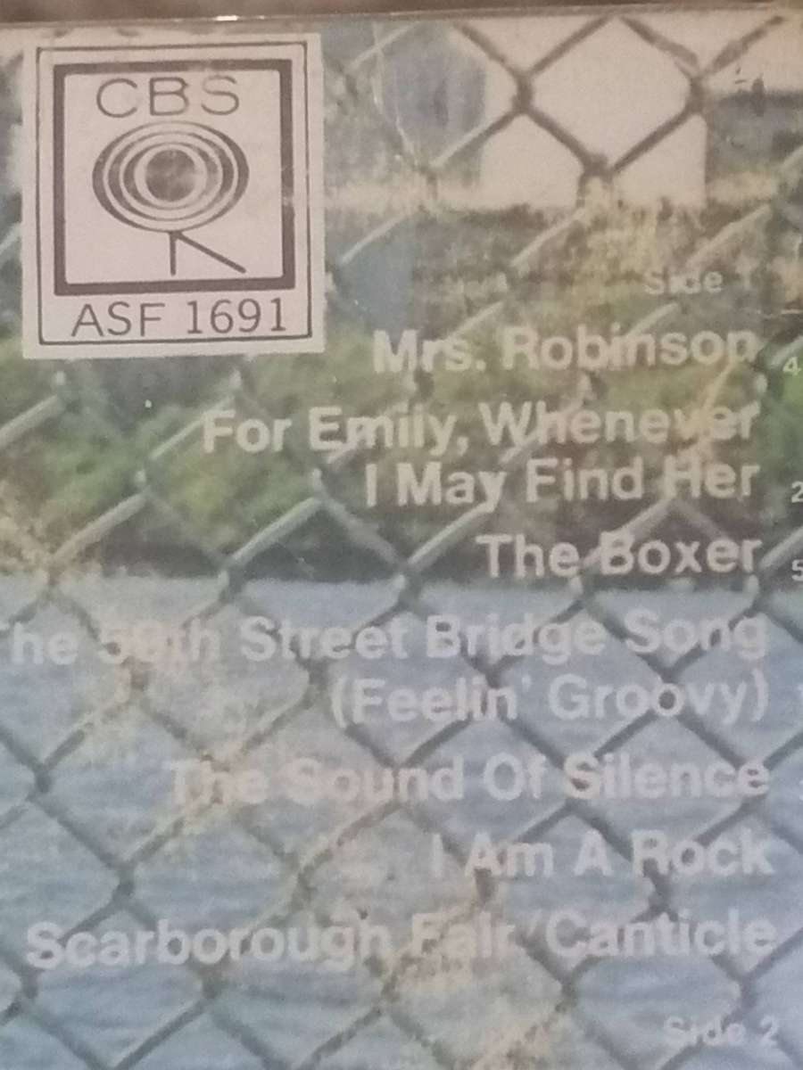 Simon and Garfunkel's greatest hits, vinyl very good.