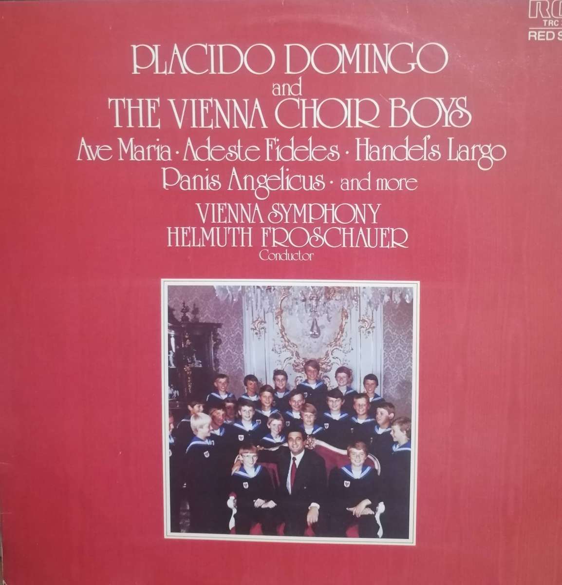 3x Placido Domingo albums, vinyl's excellent to very good.