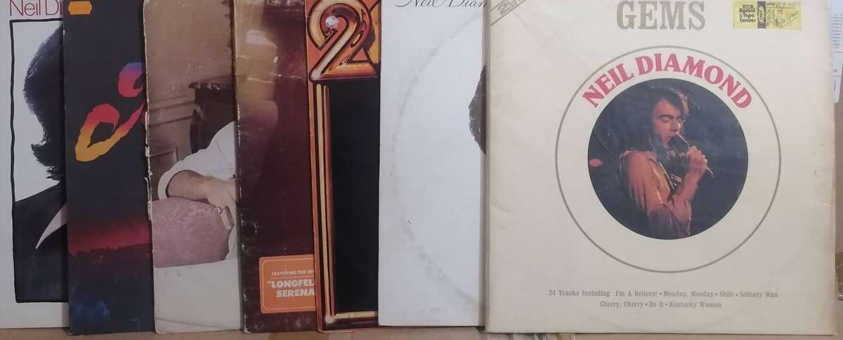 7x Neil Diamond albums, vinyl's excellent to very good.
