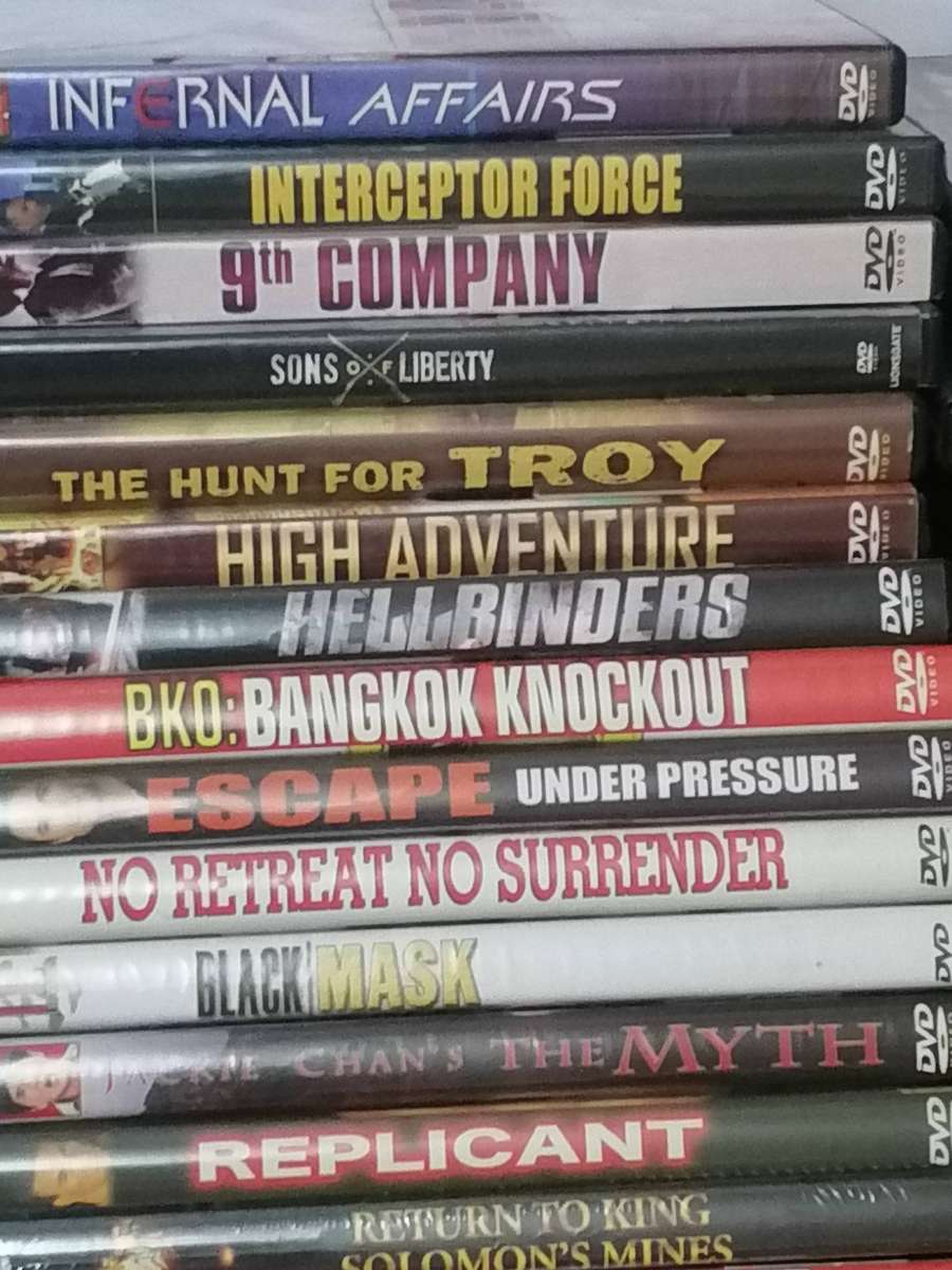85x original Top DVD movies, very good condition, Bid is for all.
