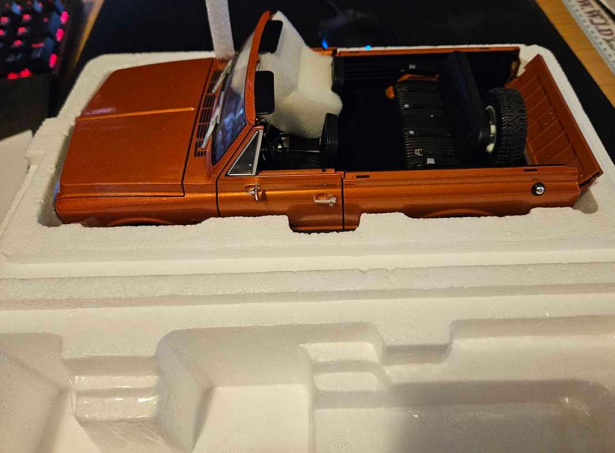 1971 GMC Jimmy - 1/18 Acme