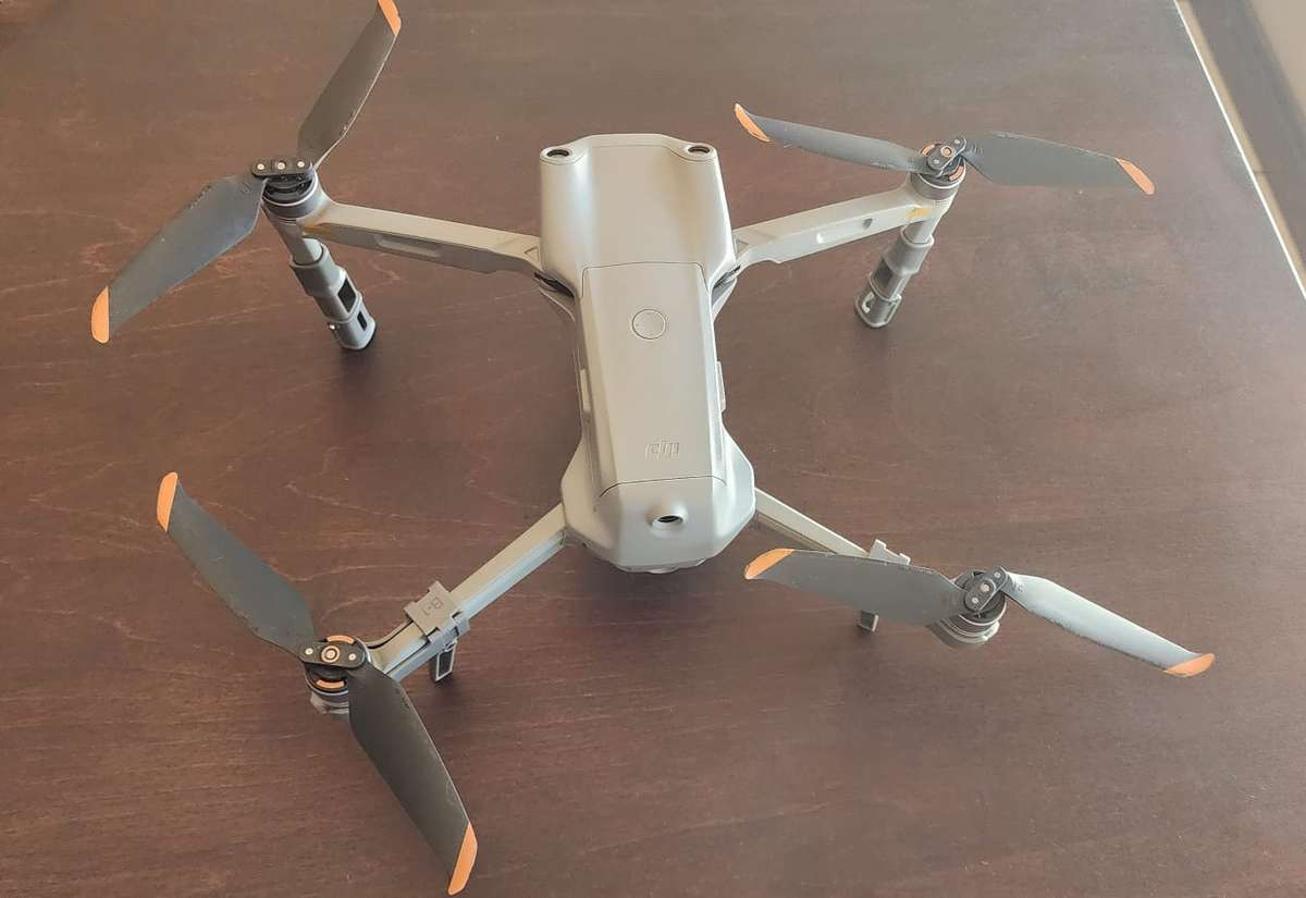 DJI Mavic Air 2s Flymore combo