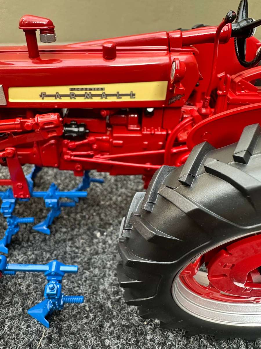 DINKY TOYS
