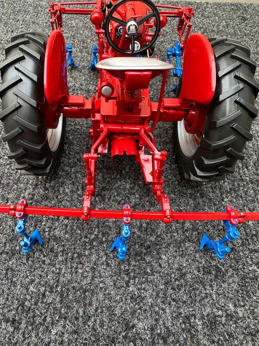 DINKY TOYS