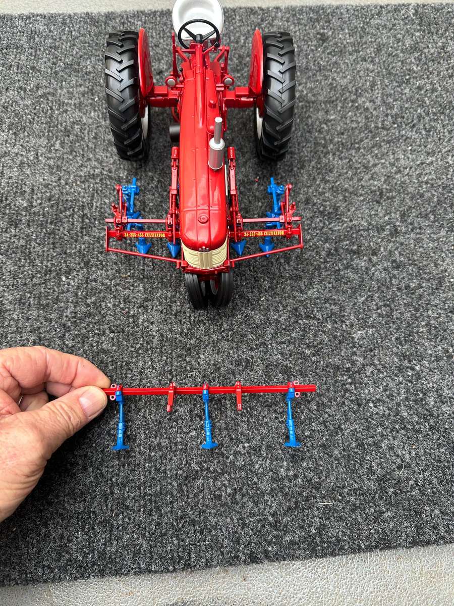DINKY TOYS