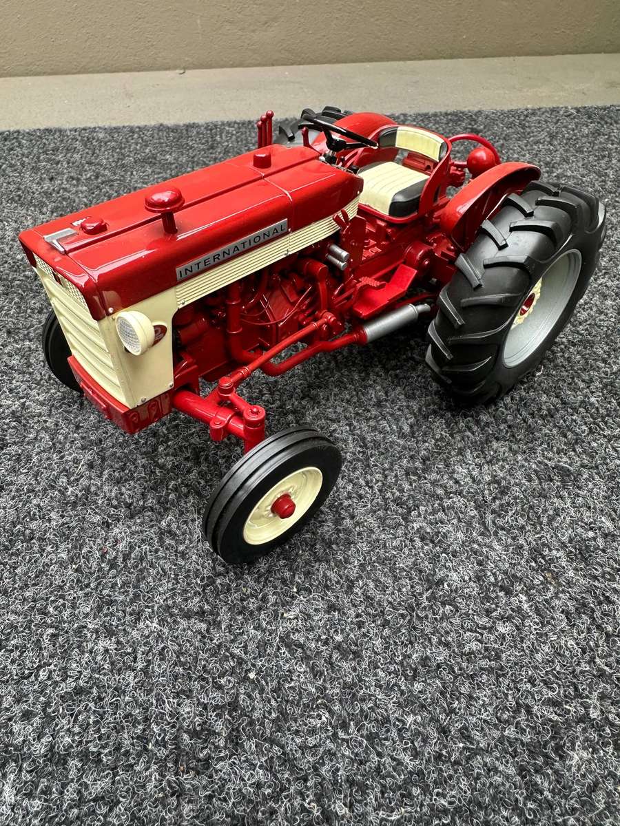 DINKY TOYS