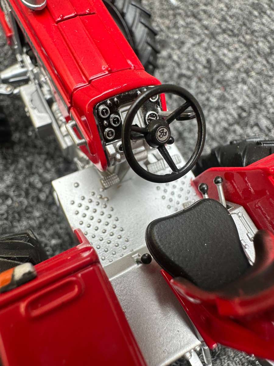 DINKY TOYS
