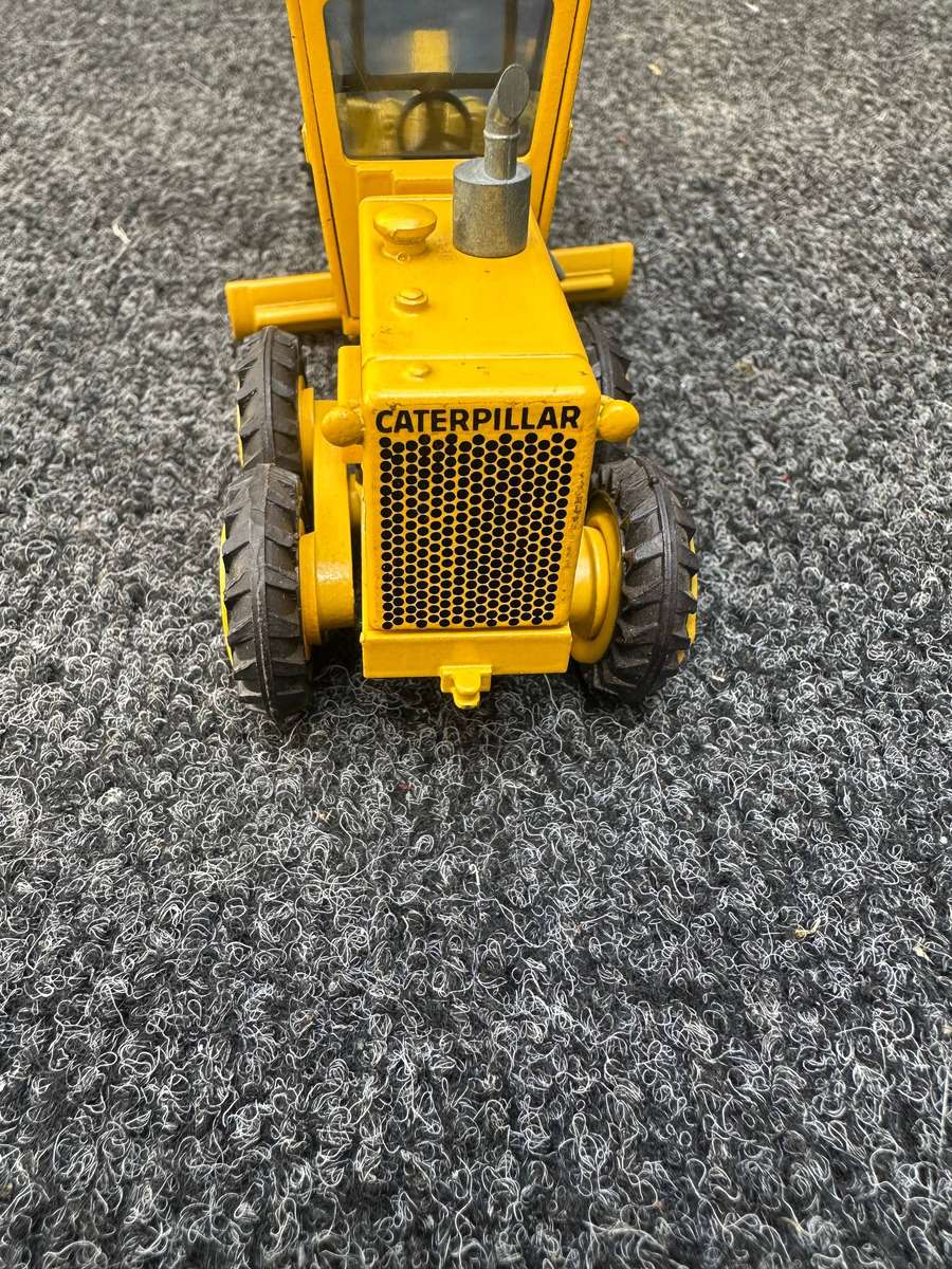 DINKY TOYS