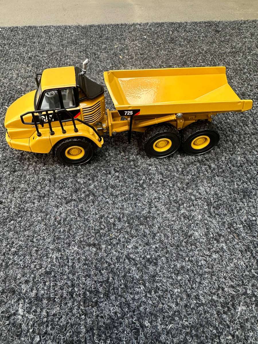 DINKY TOYS