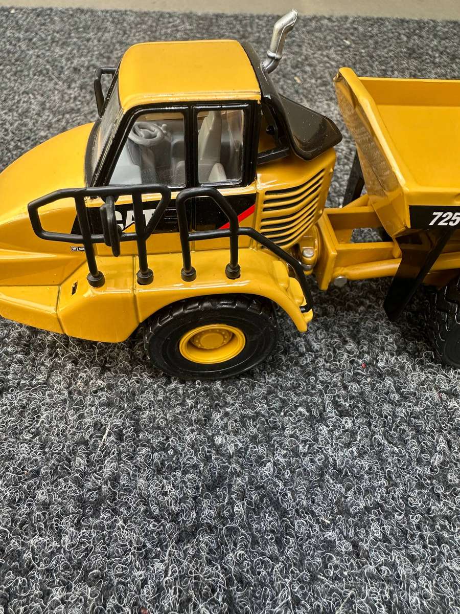 DINKY TOYS