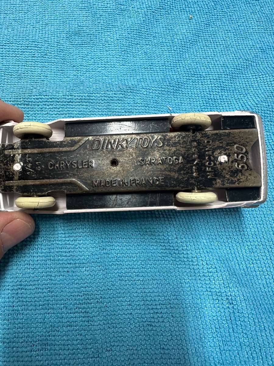 DINKY TOYS