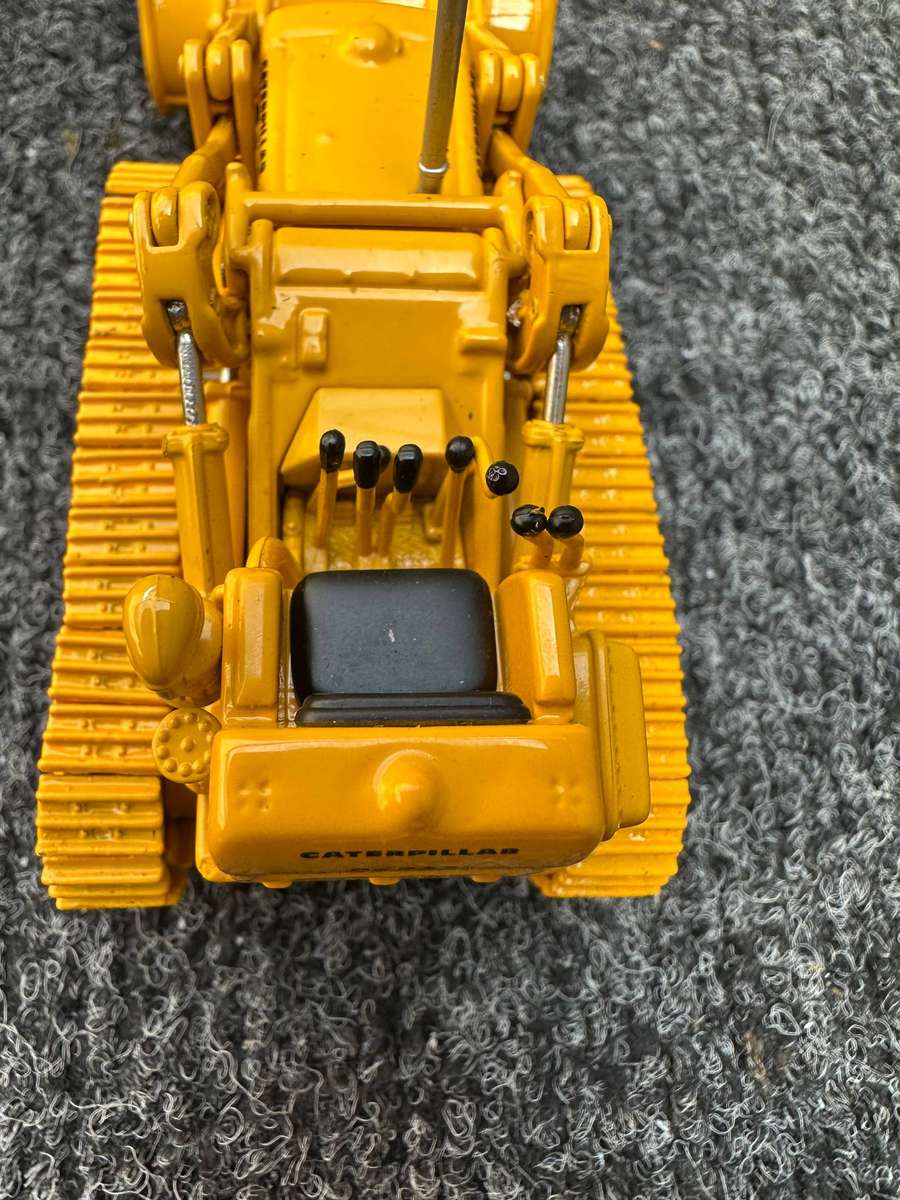 DINKY TOYS