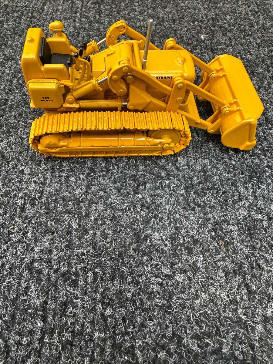 DINKY TOYS