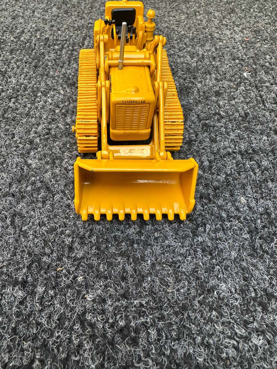 DINKY TOYS