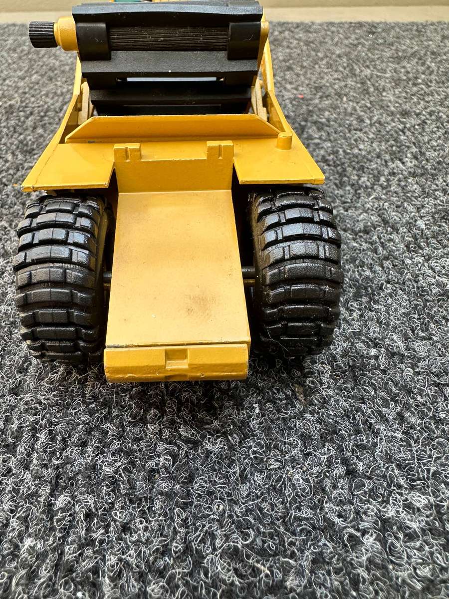 DINKY TOYS