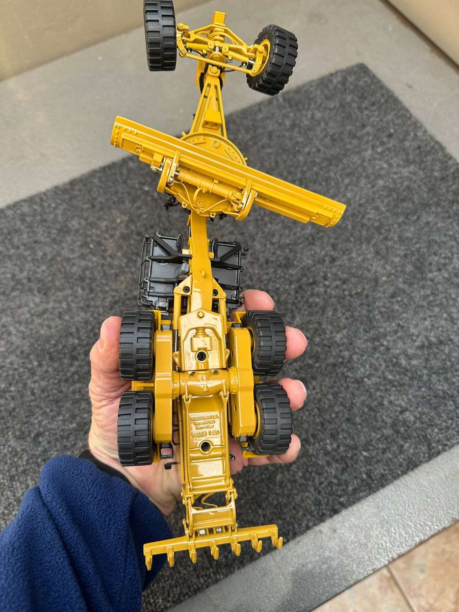 DINKY TOYS