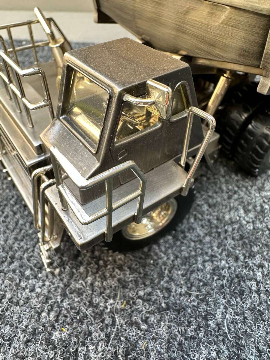 TRACTOR ( CATERPILLAR )