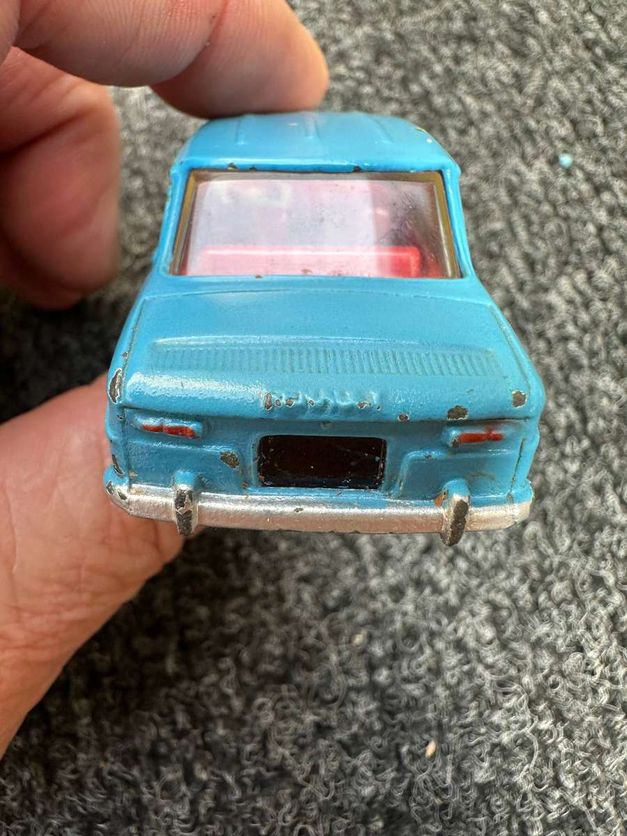 DINKY TOYS