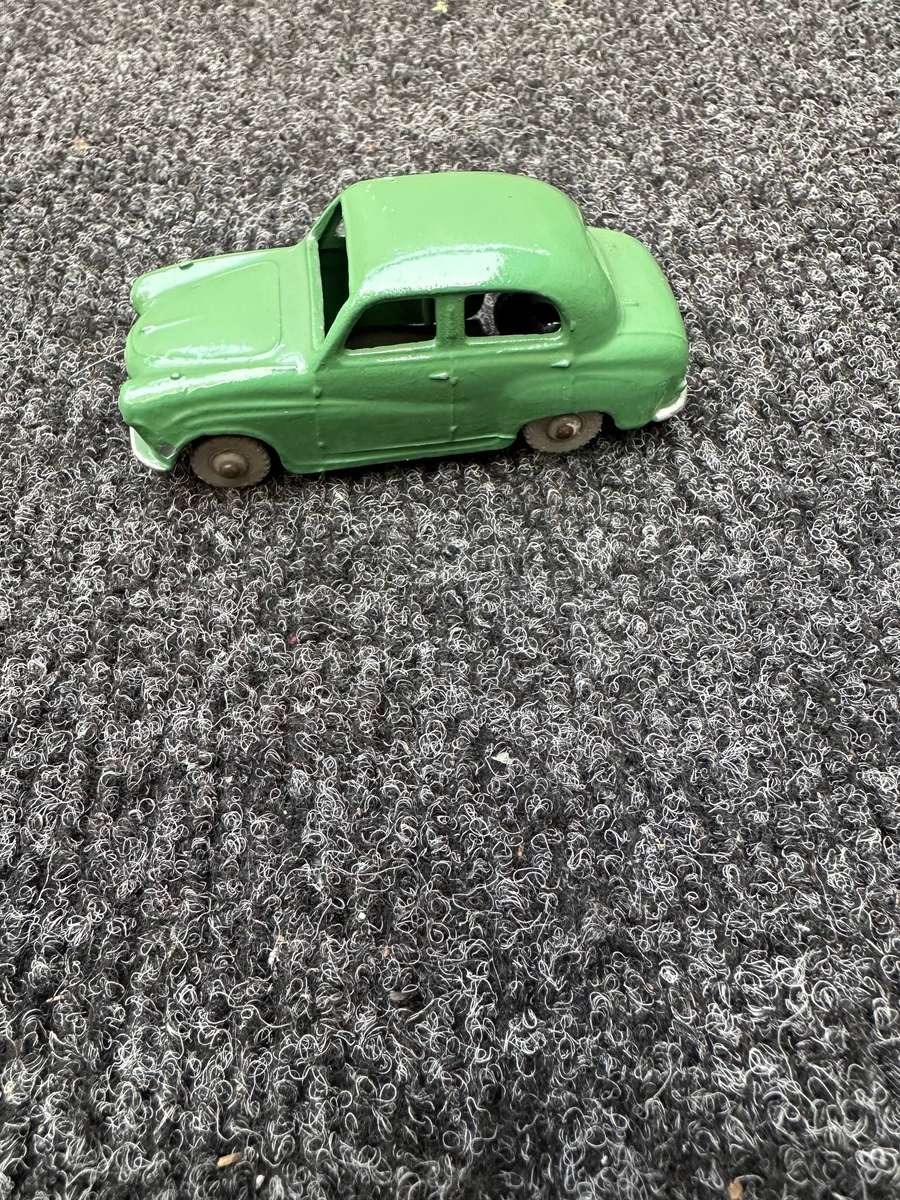 DINKY TOYS
