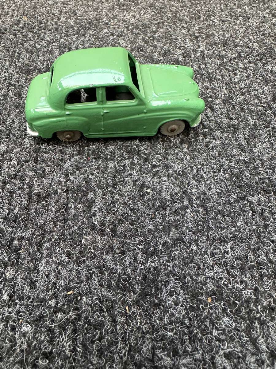 DINKY TOYS