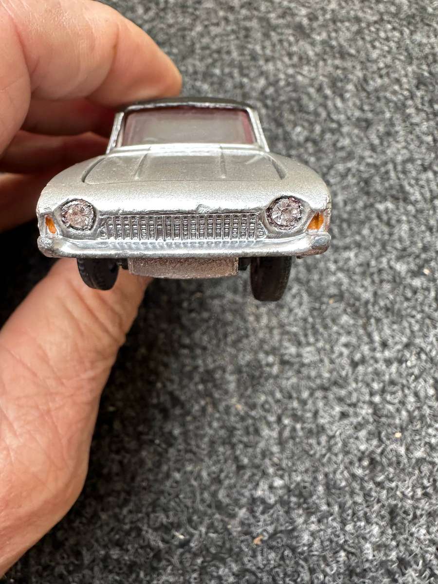 DINKY TOYS
