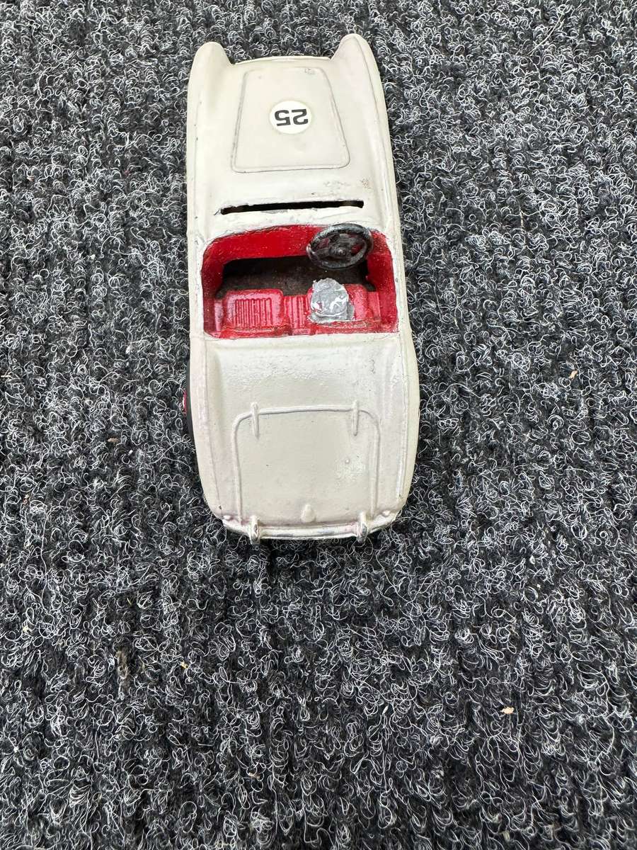 DINKY TOYS
