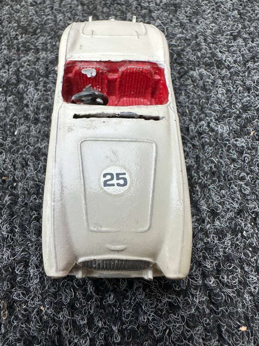 DINKY TOYS