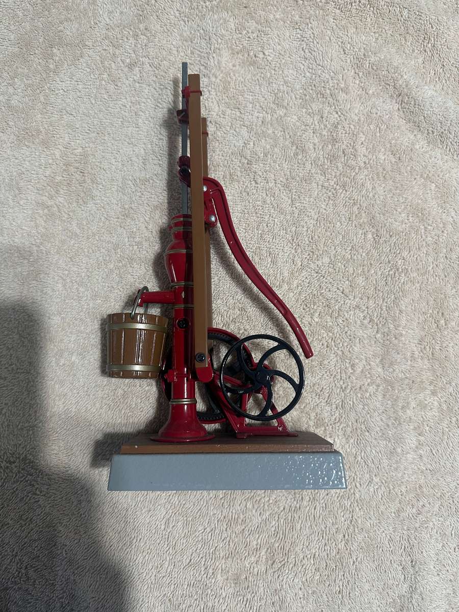 TOY PUMP JACK