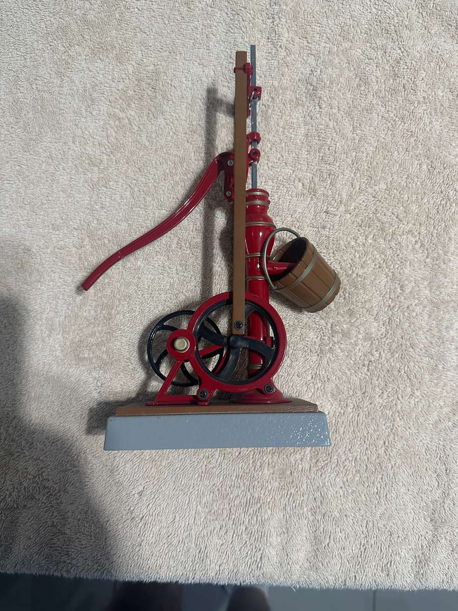 TOY PUMP JACK