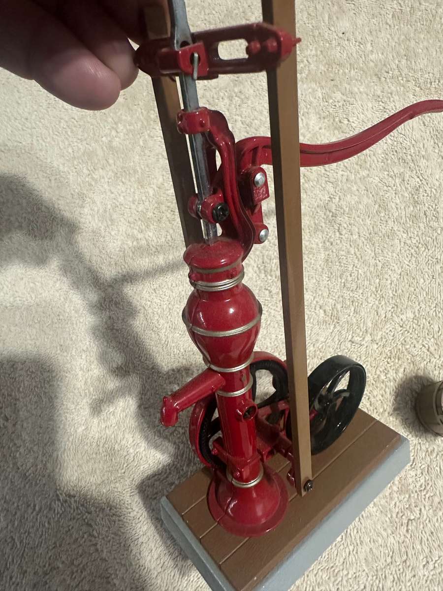 TOY PUMP JACK