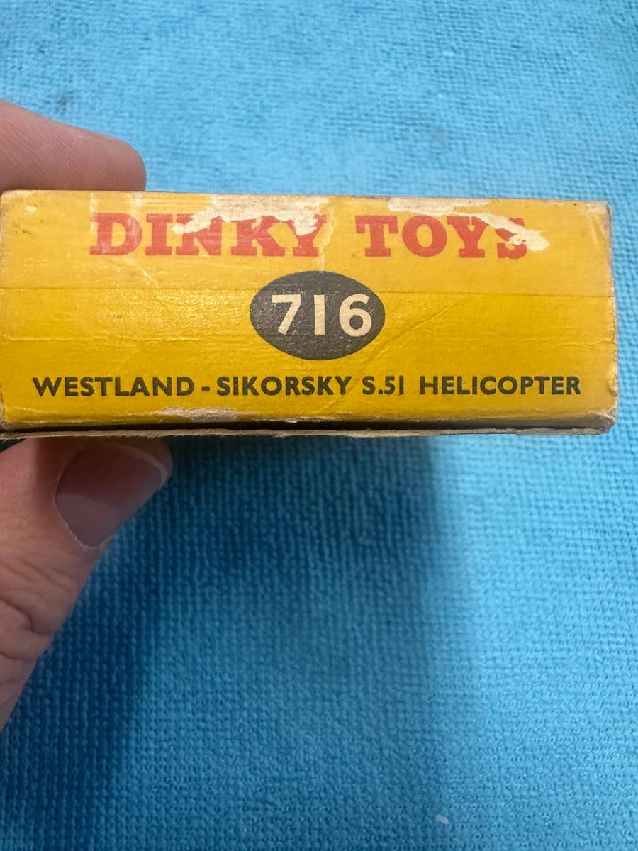 DINKY TOYS