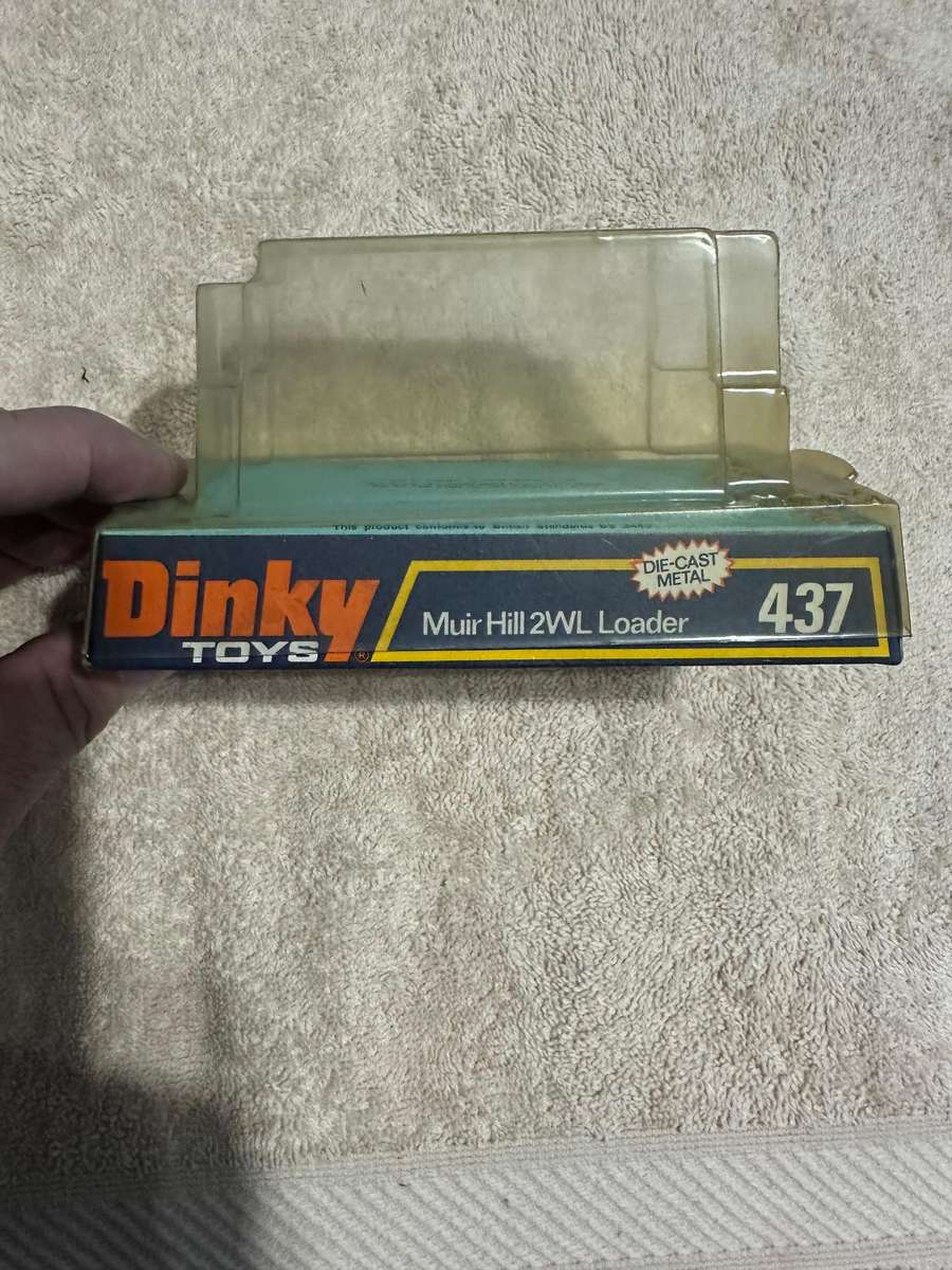 DINKY TOYS