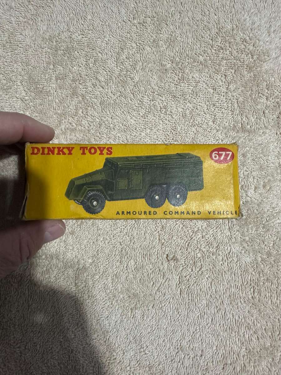 DINKY TOYS