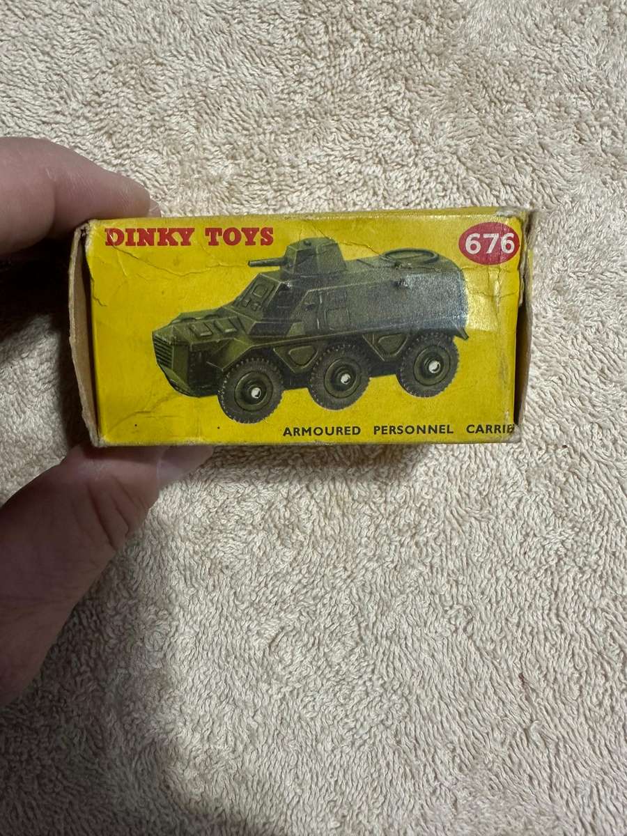 DINKY TOYS