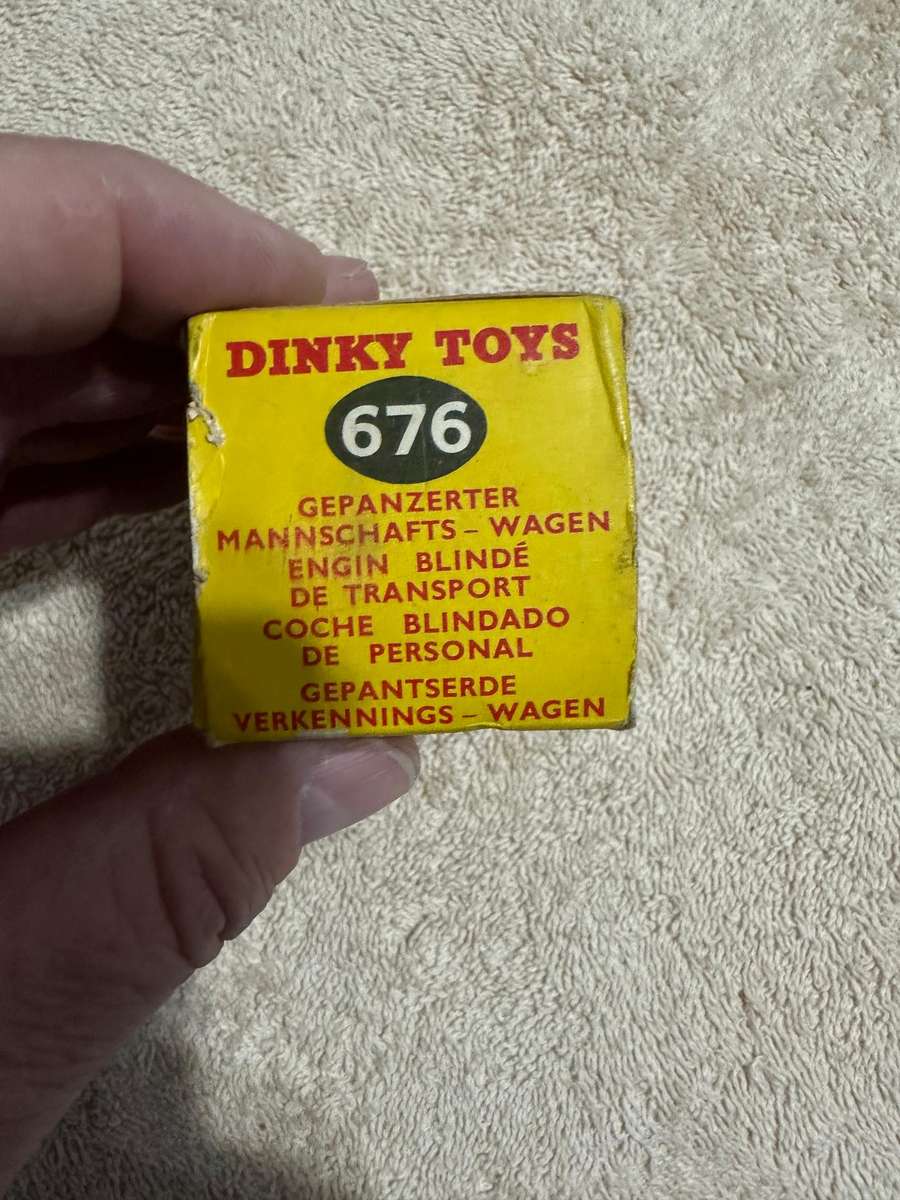 DINKY TOYS