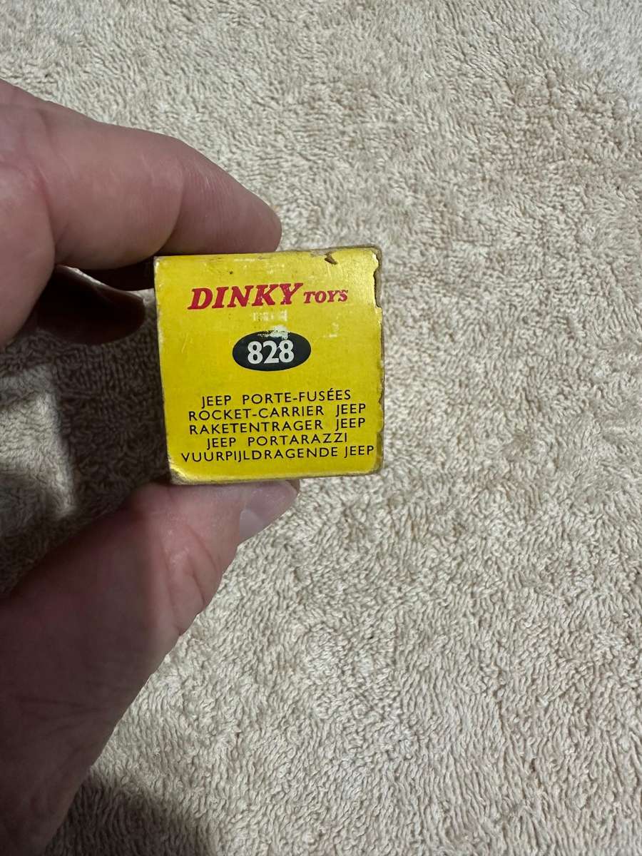 DINKY TOYS