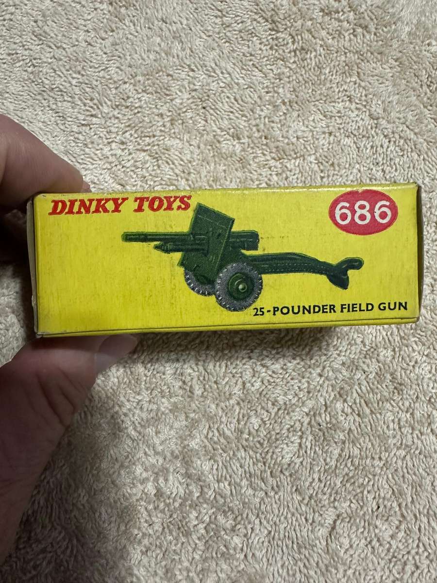 DINKY TOYS