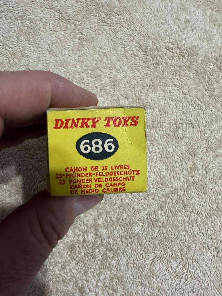 DINKY TOYS
