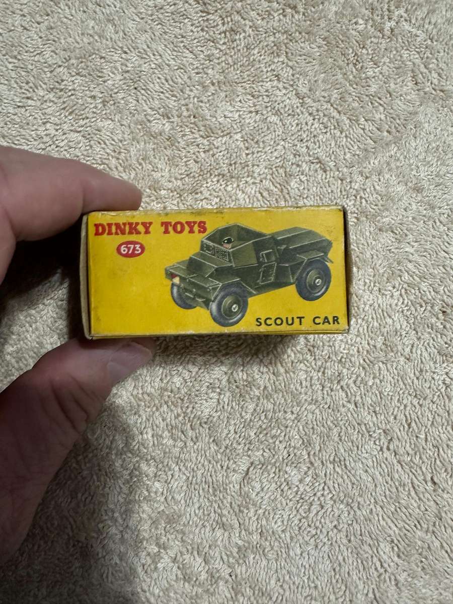 DINKY TOYS