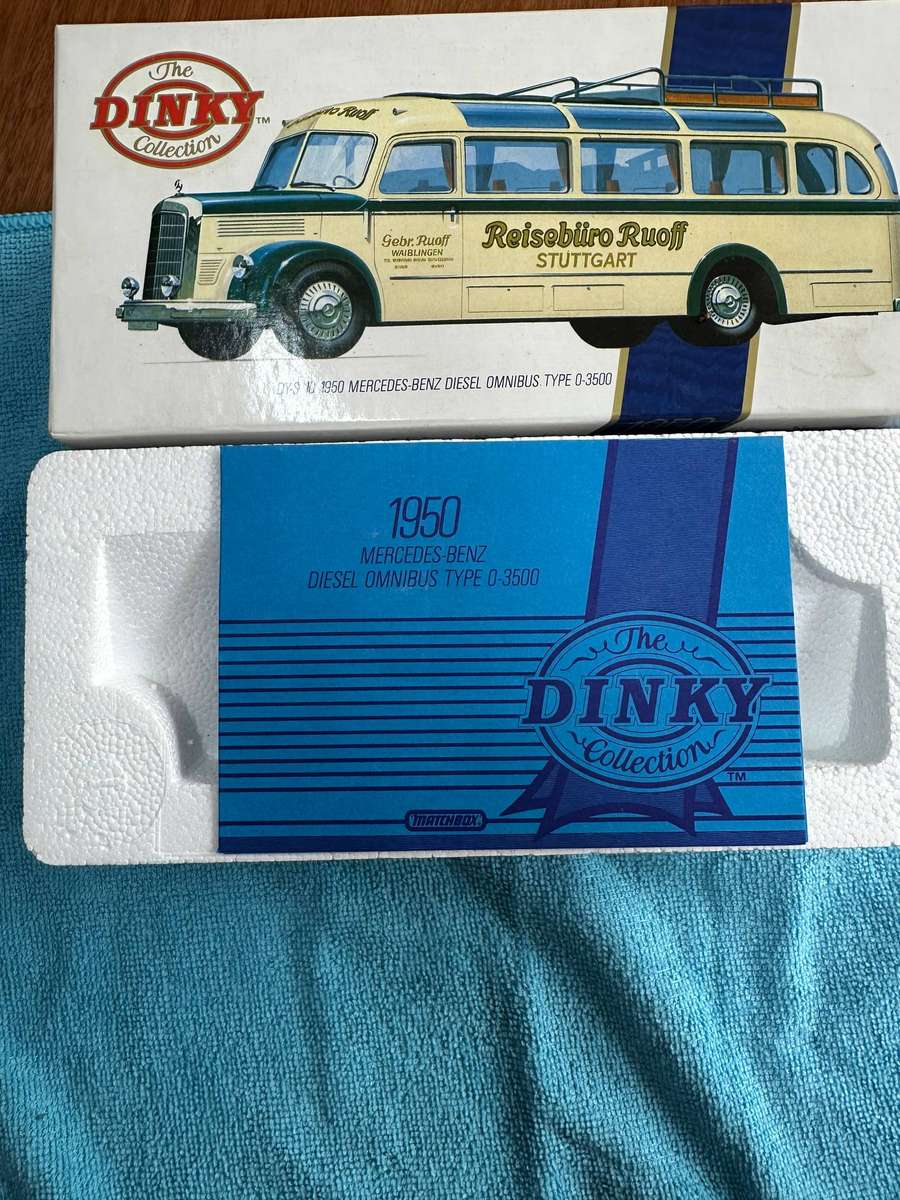 DINKY TOYS