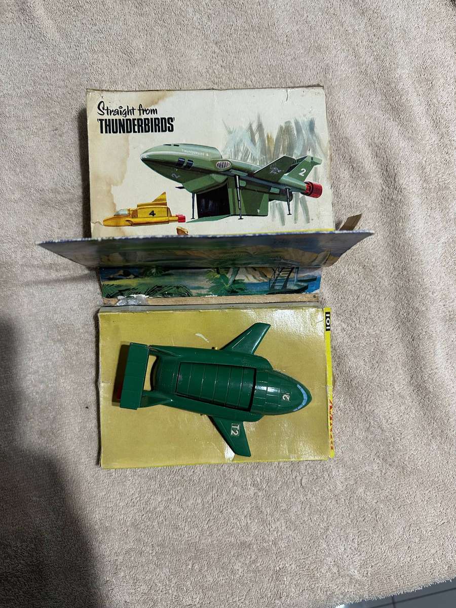 DINKY TOYS