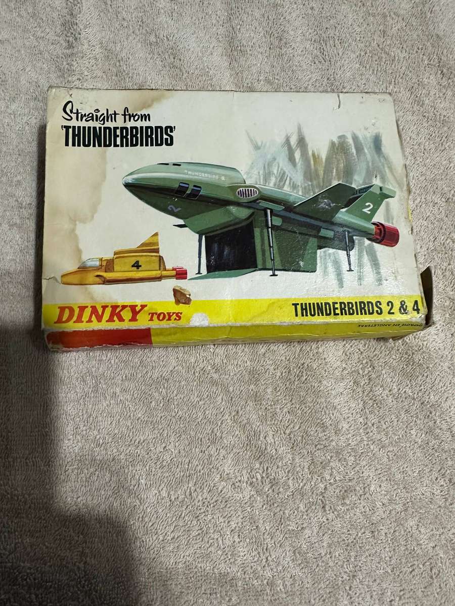 DINKY TOYS