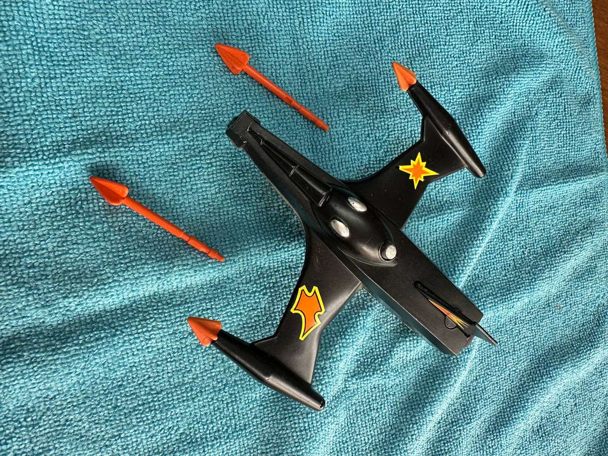 DINKY TOYS