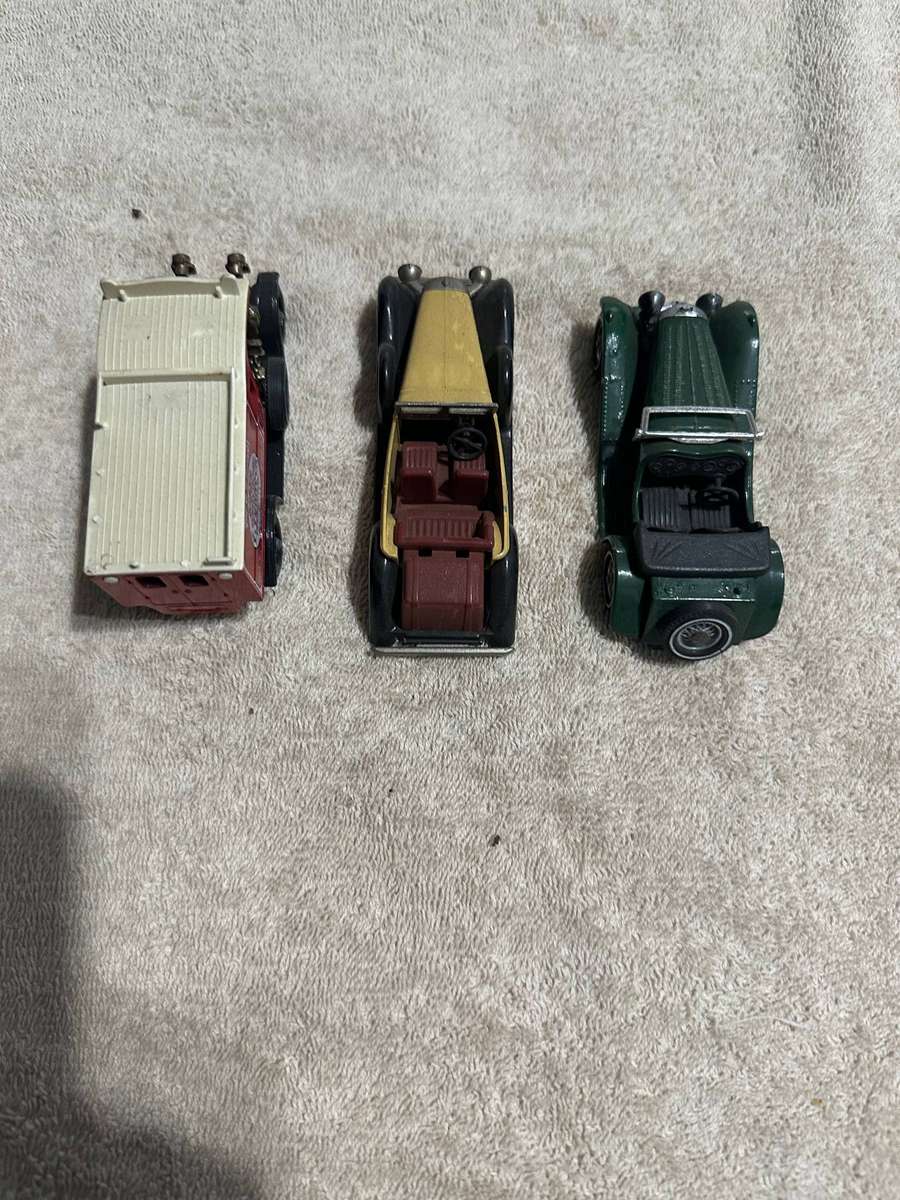 MATCHBOX TOYS