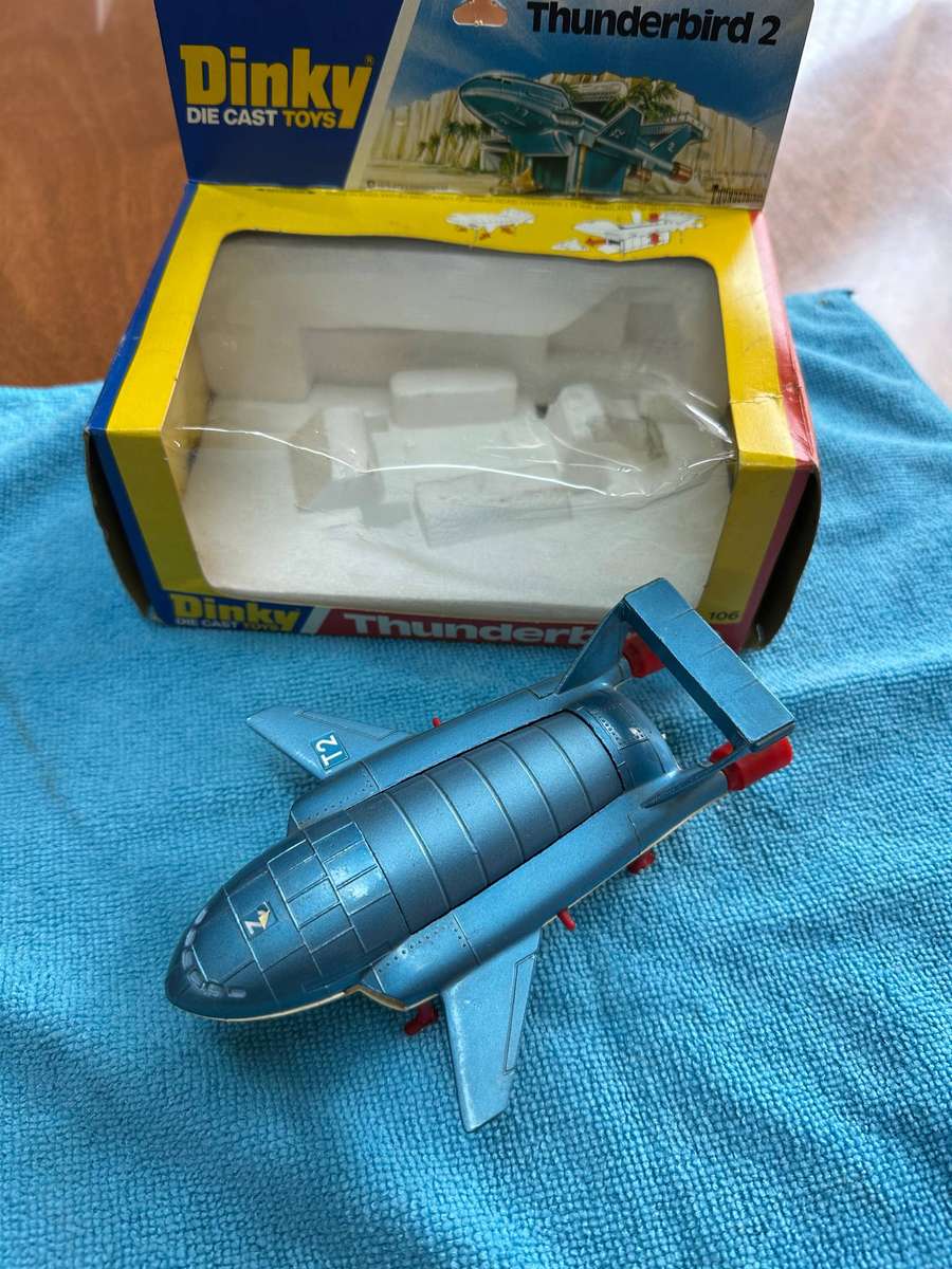 DINKY TOYS