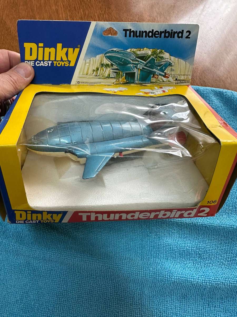 DINKY TOYS