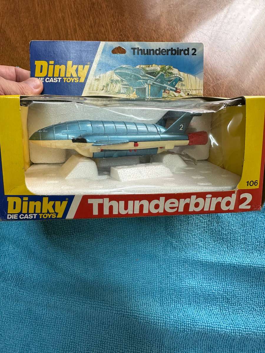 DINKY TOYS