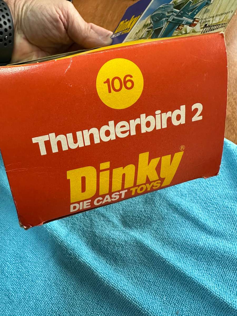 DINKY TOYS